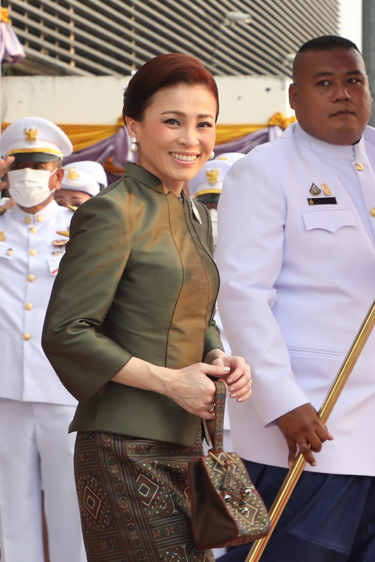ภาพที่ 8